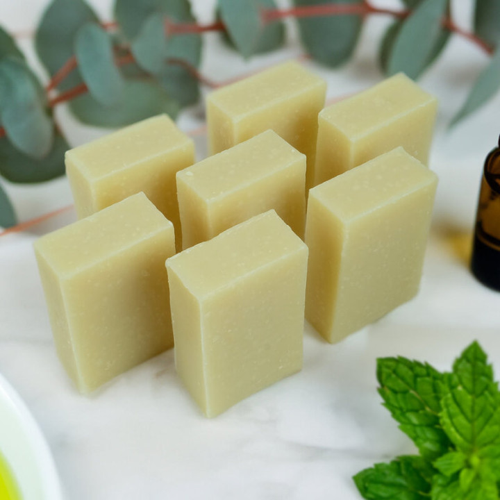 Rosemary Strengthening Shampoo Bar | Bloom Beauty UK